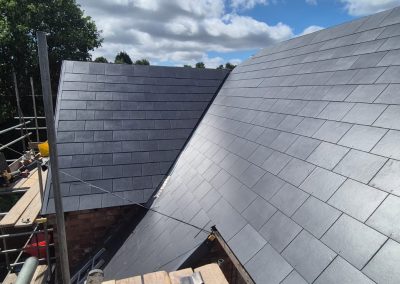 Top-pitched-roof-installations-in-Mansfield.jpg